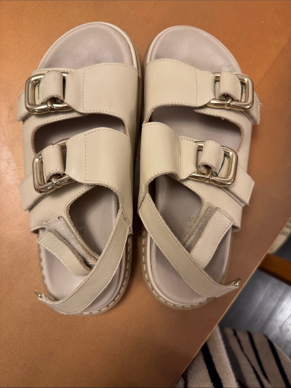 ALOHAS Cream Double-Buckle Comfort Sandals